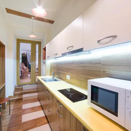 Hotel On Rynok Square 3*