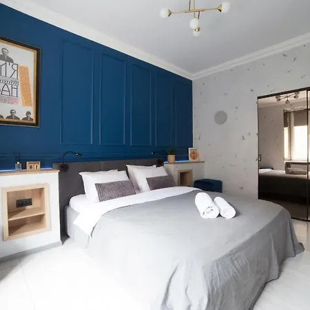 On Rynok Square Hotel