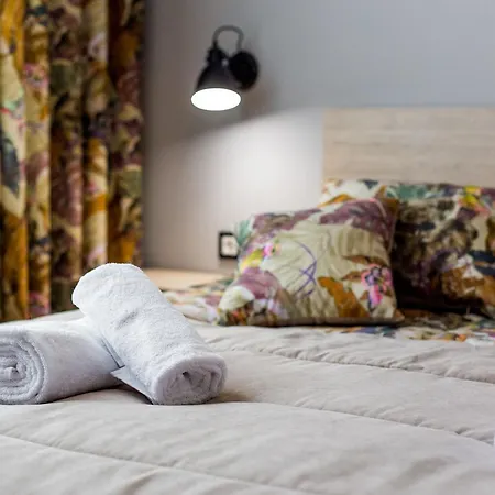 Hotel On Rynok Square 3*