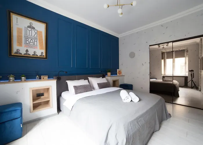 On Rynok Square מלון