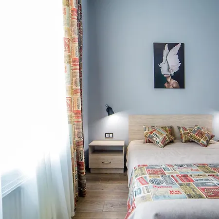 On Rynok Square Hotell 3*